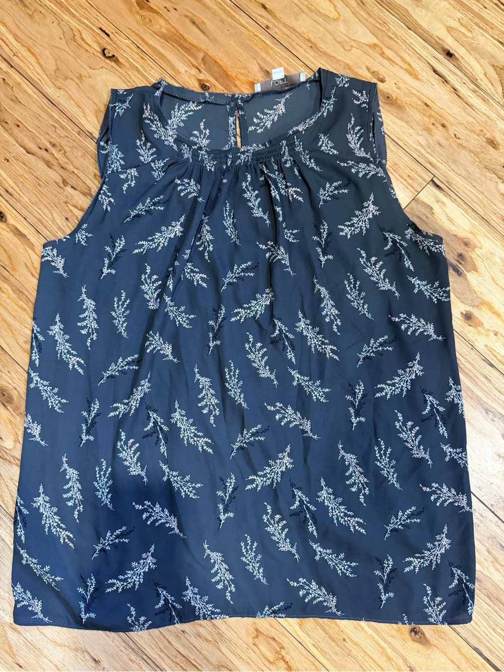 LOFT Navy Floral Sleeveless Camisole